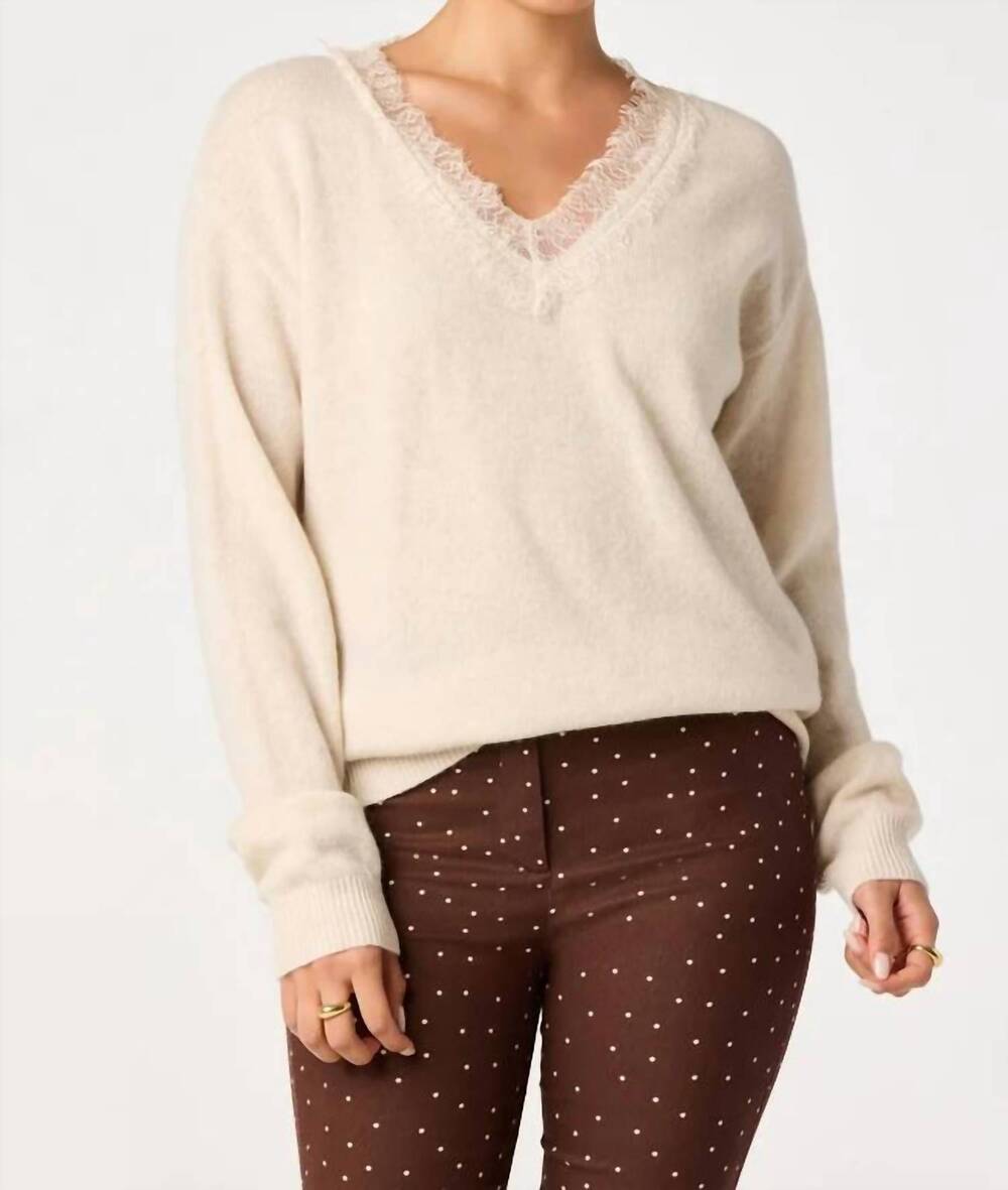 NEW ASTR jadyn lace-trim v-neck sweater in ivory